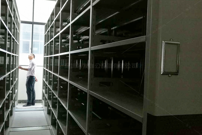 找專業(yè)密集架廠家、密集柜廠家、智能密集架公司、手動密集架廠家選海發(fā)